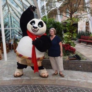 Meet your Posher, Terry